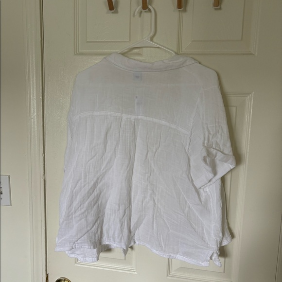Linen crop button down - Picture 4 of 4